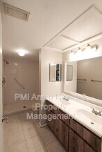 4957 Puritan Cir in Tampa, FL - Building Photo - Building Photo