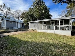 118 County Rd 1816 in Clifton, TX - Building Photo - Building Photo