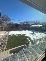 593 S Sunset Dr in Cedar City, UT - Building Photo