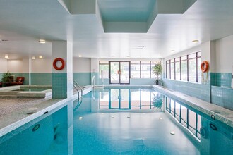 Le St-Laurent Apartments in Québec, QC - Building Photo - Interior Photo