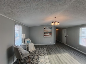 77 Deerwood Park in Centralia, IL - Foto de edificio - Building Photo