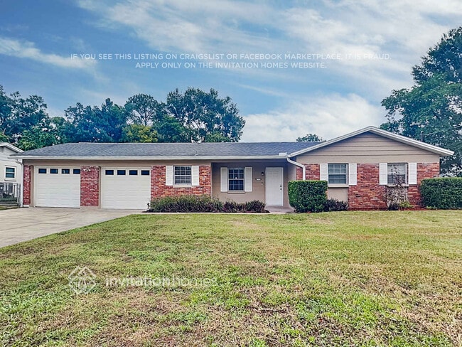 property at 2523 Lake Ellen Ln