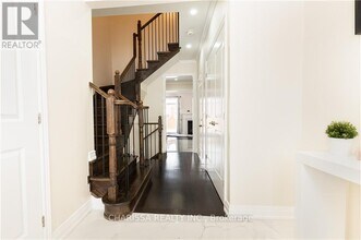 5 Heming Trl in Hamilton, ON - Building Photo - Building Photo