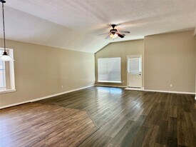 7111 Favian Ct in Houston, TX - Building Photo