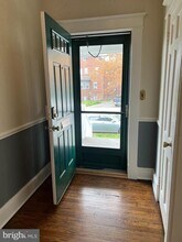 2237 N Wakefield St in Arlington, VA - Building Photo - Building Photo