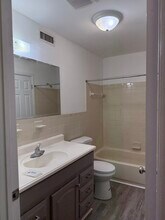 1 Oyster Bay Rd, Unit 1B in Absecon, NJ - Building Photo - Building Photo
