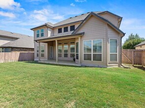 257 Bee Caves Cove in Cibolo, TX - Building Photo - Building Photo