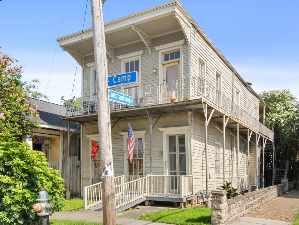 4001 Camp St in New Orleans, LA - Building Photo