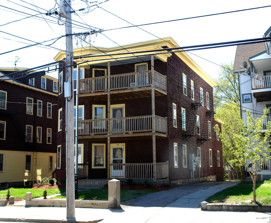 434 Rathbun St in Woonsocket, RI - Foto de edificio