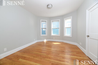 279 Concord Ave, Unit 3 in Cambridge, MA - Building Photo - Building Photo