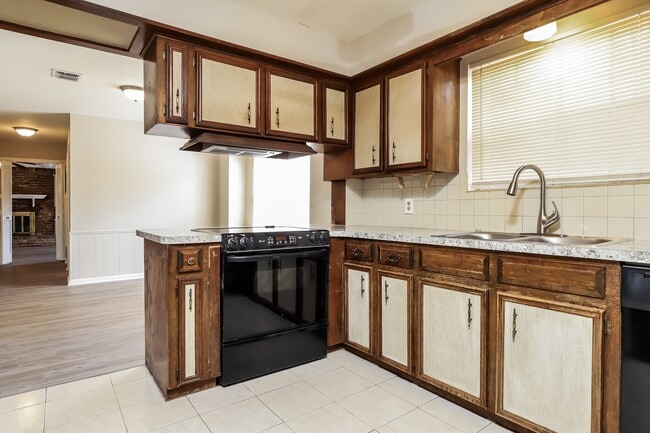 property at 1707 Corral Dr