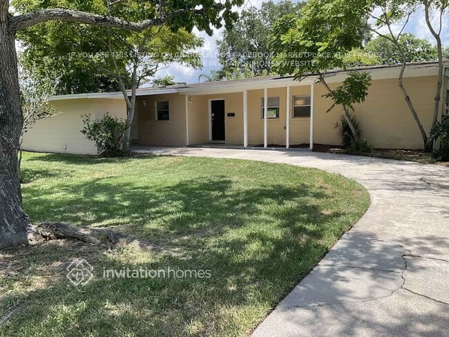 property at 1517 Bentin Dr N