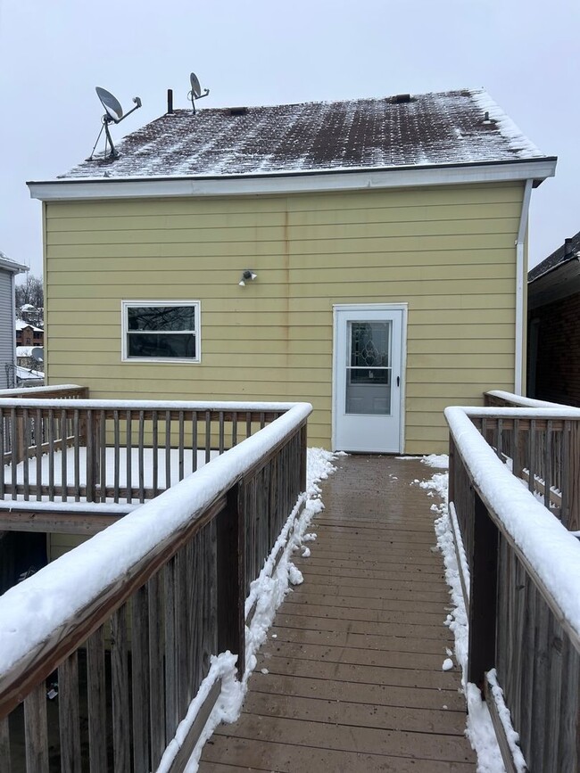 4033 Vinceton St in Pittsburgh, PA - Building Photo - Building Photo