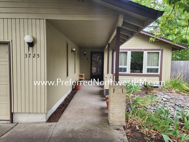 property at 3725 Keeler Ave
