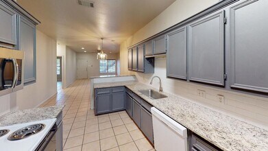 1621 Bagby Ave in Waco, TX - Building Photo - Building Photo