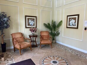 315 Sophee Ln in Lakewood, NJ - Building Photo - Building Photo