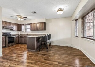 1501 Somerset Pl in Marrero, LA - Building Photo - Building Photo