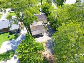 615 Neelys Bend Rd in Nashville, TN - Building Photo - Building Photo