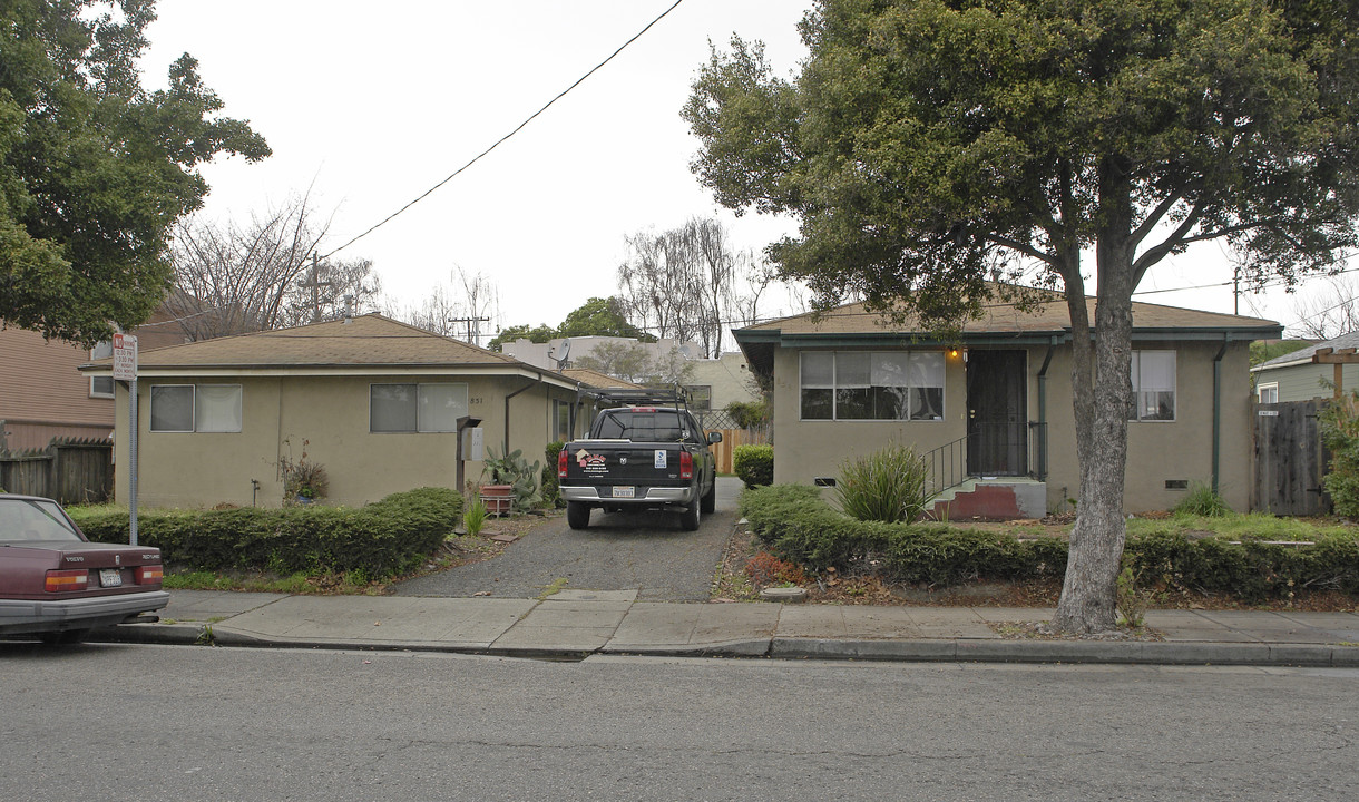 851-853 Cedar St in Berkeley, CA - Building Photo