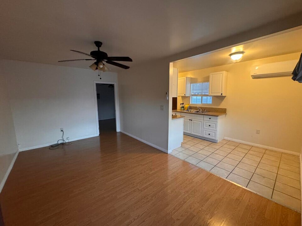 2131 La Paloma Ave, Unit B in Alhambra, CA - Building Photo