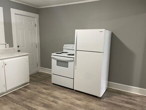 254-256 N Elm St in Asheboro, NC - Building Photo - Building Photo