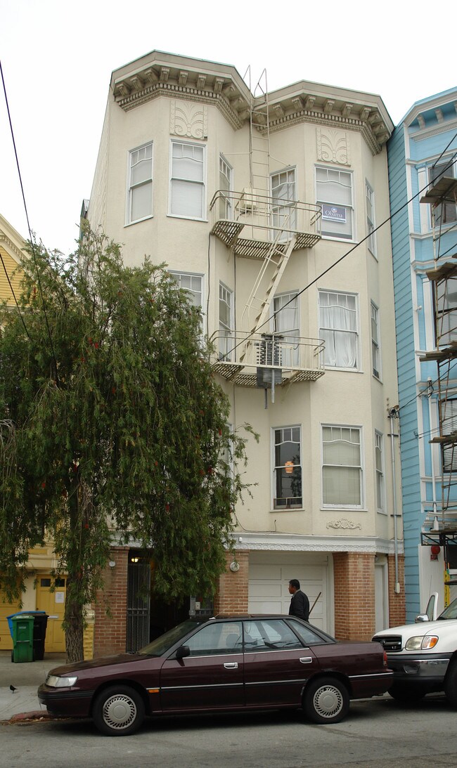 532 Cole St in San Francisco, CA - Building Photo - Building Photo