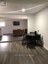 365 Dale Crescent in Waterloo, ON - Building Photo - Building Photo