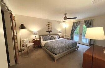 1375 S Calle Rolph in Palm Springs, CA - Building Photo - Building Photo