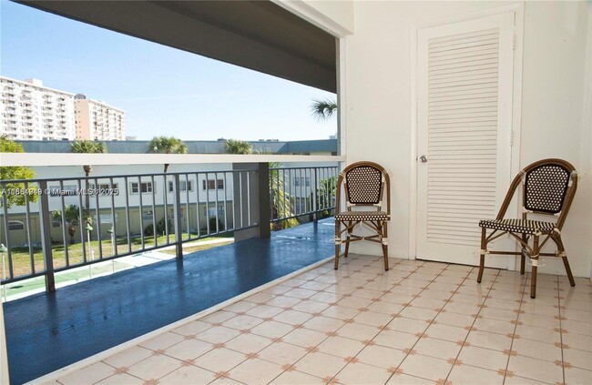 property at 270 Layne Blvd
