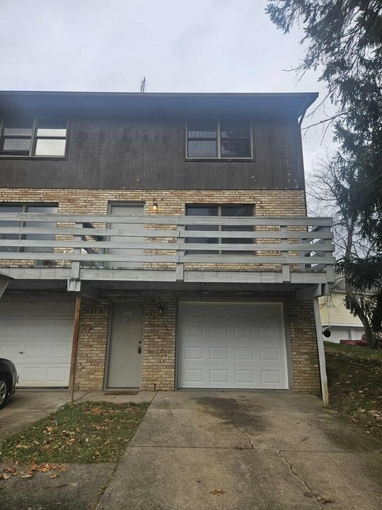 505 N Park Dr in Ravenna, OH - Building Photo