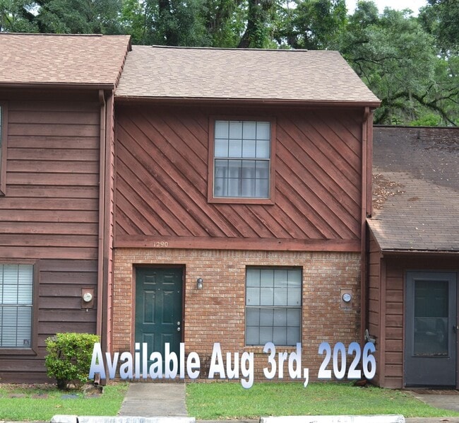 property at 1290 High Rd