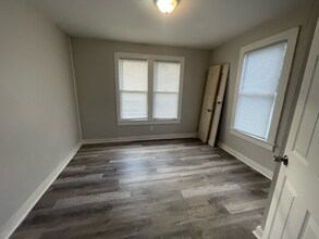250 Vernis Ave in Jacksonville, FL - Building Photo - Building Photo
