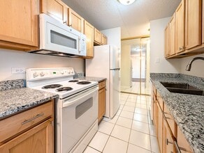 1043 S York Rd in Bensenville, IL - Building Photo - Building Photo