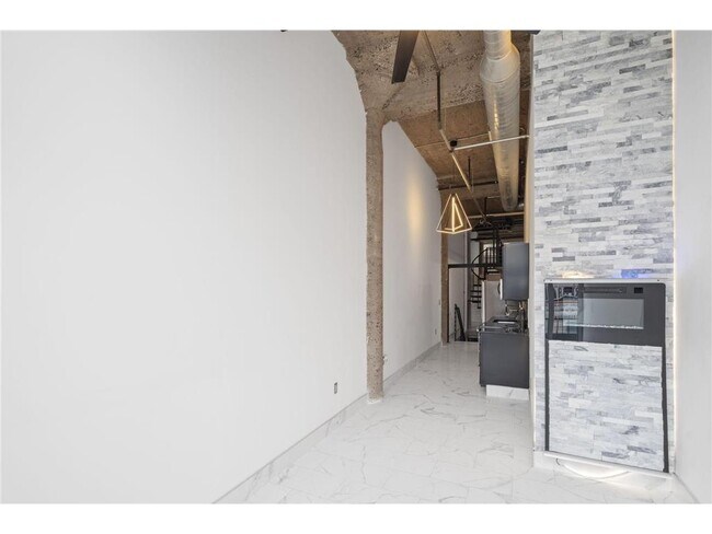 521 S 7th St in Minneapolis, MN - Building Photo - Building Photo