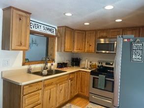 112 Dale Rd in Houghton Lake, MI - Building Photo - Building Photo