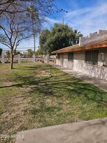 6043 N 23rd Ave in Phoenix, AZ - Building Photo