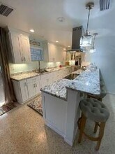 286 S Orlando Ave in Cocoa Beach, FL - Building Photo - Building Photo