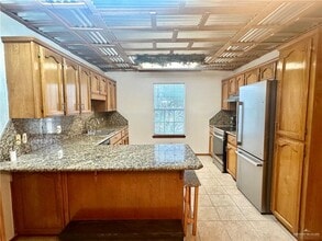 14 Fairway Dr in Mission, TX - Building Photo - Building Photo