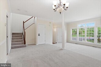 981 Herons Run Ln in Woodbridge, VA - Building Photo - Building Photo