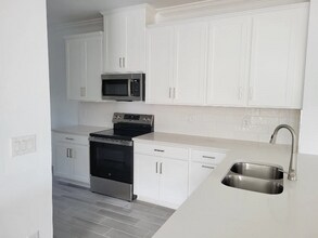 23819 Collina Way in Port Charlotte, FL - Building Photo - Building Photo