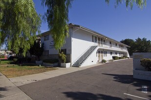 Bayview II Apartments in Chula Vista, CA - Building Photo