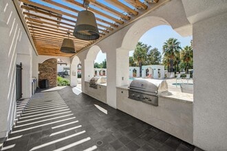 Solamonte Apartments in Rancho Cucamonga, CA - Building Photo - Building Photo