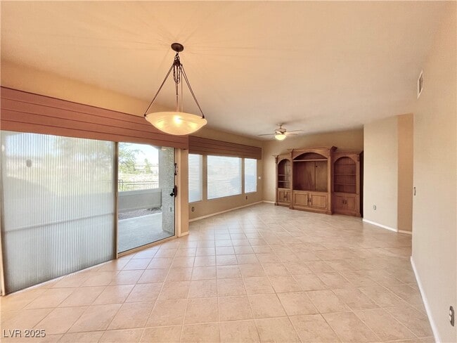 10820 Amber Ridge Dr