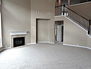 1016 Steubing Oaks in San Antonio, TX - Building Photo - Building Photo