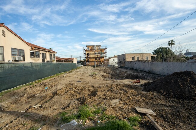 800 N Beaudry Ave in Los Angeles, CA - Building Photo - Building Photo