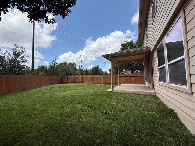 13709 Turkey Hollow Trail in Austin, TX - Building Photo - Building Photo