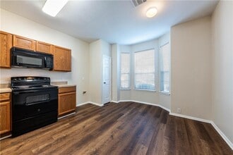 18749 Golden Eagle Way in Elgin, TX - Building Photo - Building Photo