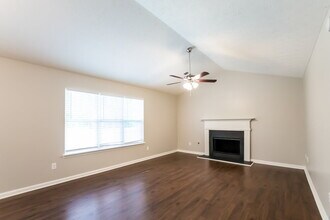 4801 Lake Park Terrace in Acworth, GA - Building Photo - Building Photo