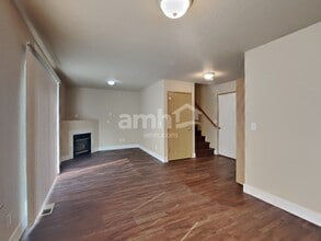 16978 SW Steele Way in Beaverton, OR - Building Photo - Building Photo