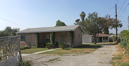 11440-11448 Cherrylee Dr in El Monte, CA - Building Photo - Building Photo